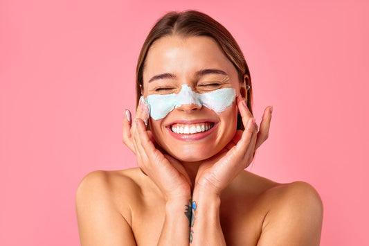 How to Get Rid of Blackheads: Gentle Remedies for Sensitive, Acne-Prone Skin